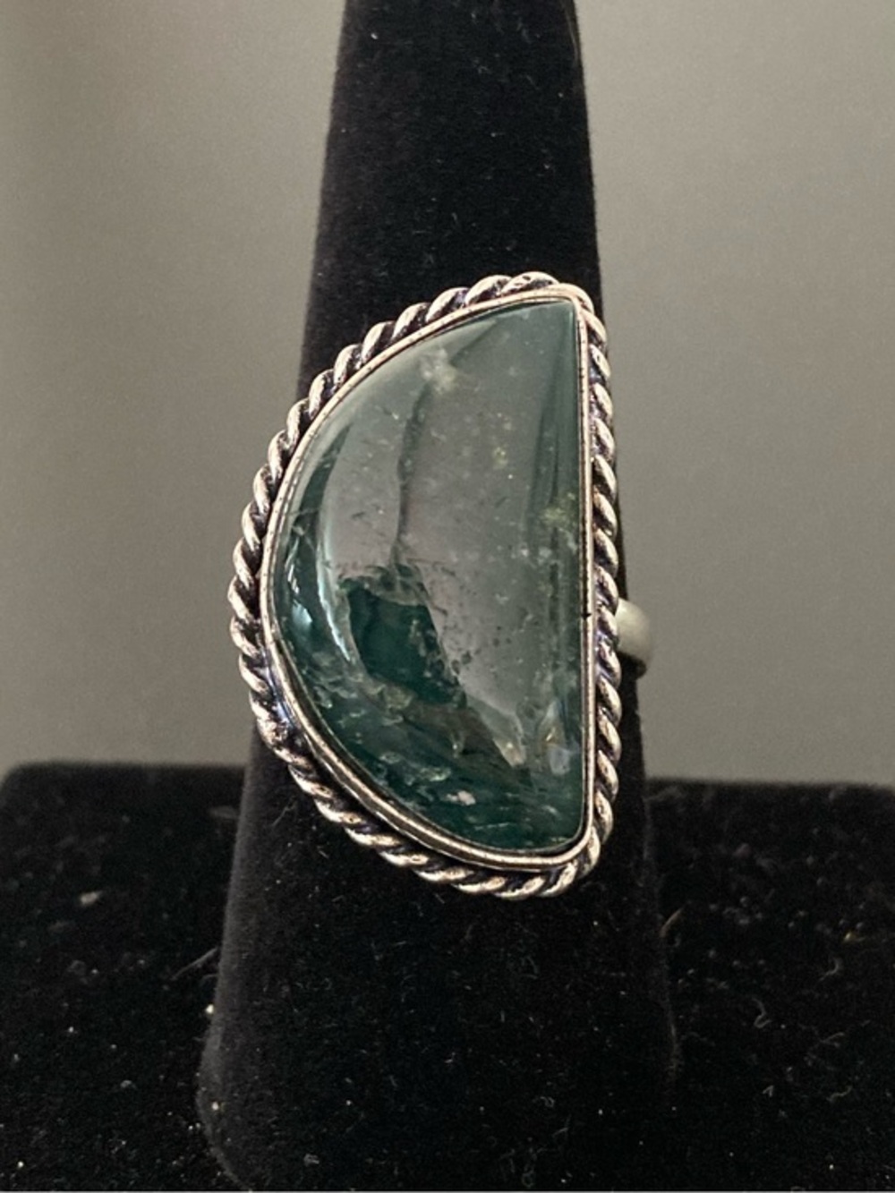 Sterling Silver Green Stone Statement Ring Size 9